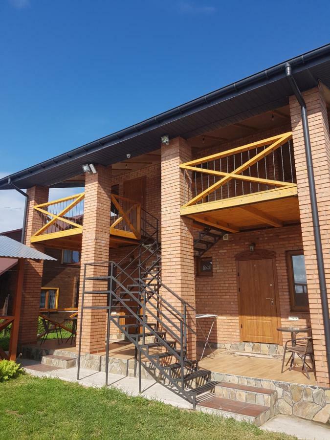 Pryvatna Sadyba Tviy Kut Hotel Szvityaz Kültér fotó