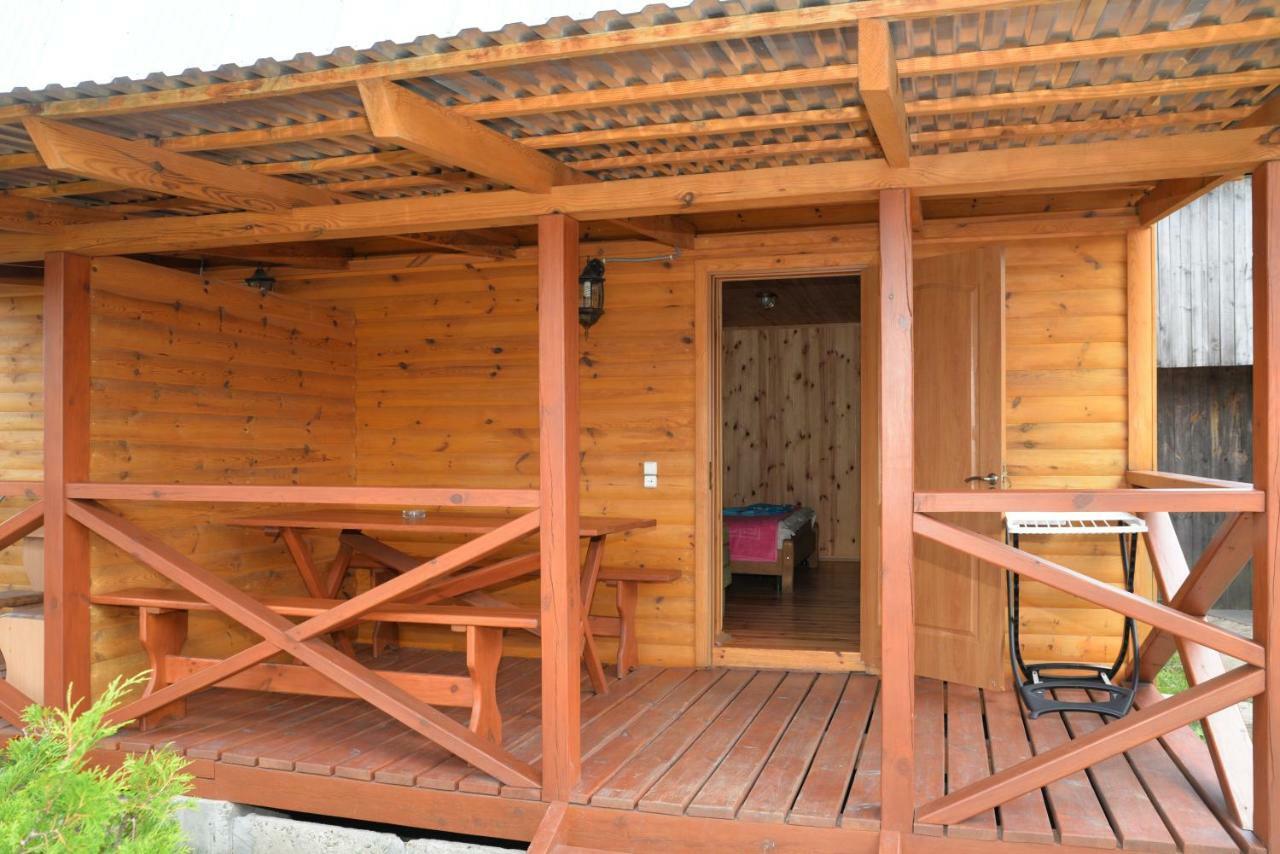 Pryvatna Sadyba Tviy Kut Hotel Szvityaz Kültér fotó