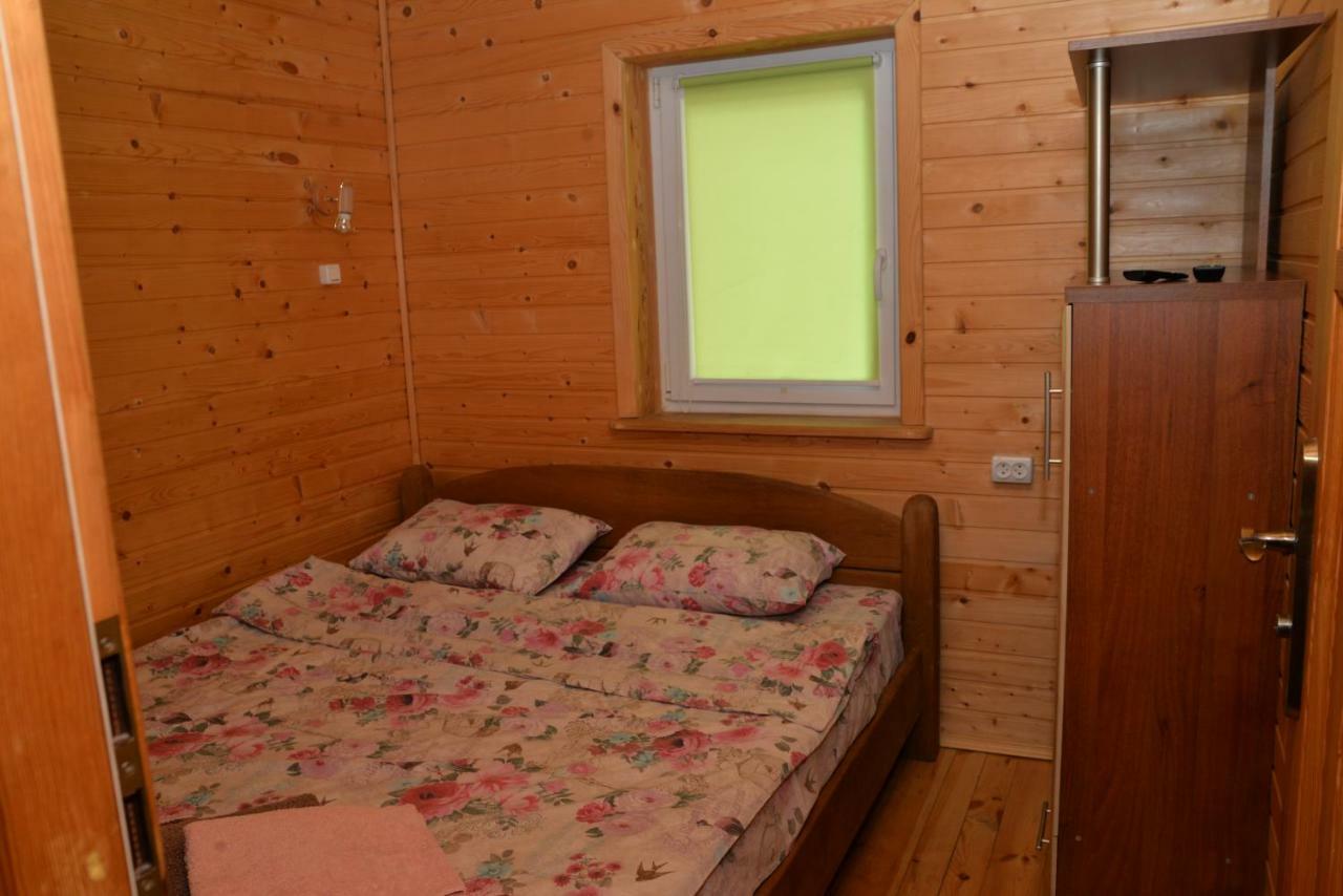 Pryvatna Sadyba Tviy Kut Hotel Szvityaz Kültér fotó